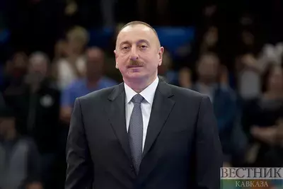 Ильхам Алиев поздравил народ Азербайджана с праздником Гурбан байрамы